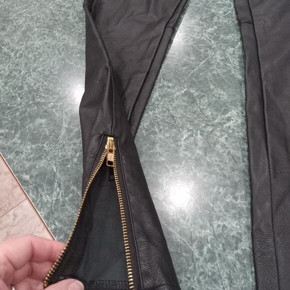 Buffalo David Bitton Women's Ankle Zip Mid Rise Skinny Faux Leather Pants 28 EUC - Picture 3 of 12